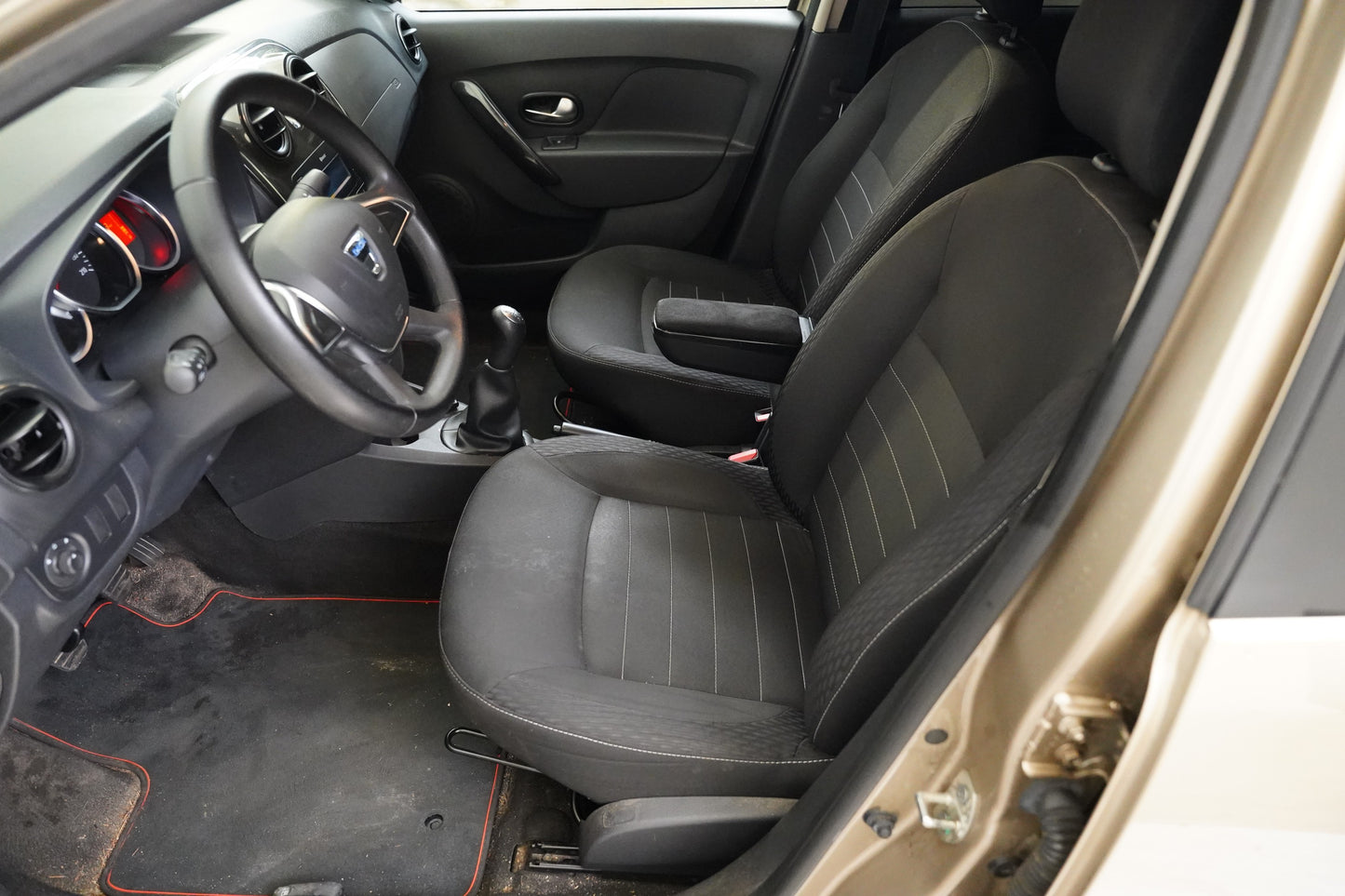 Dacia Logan 1.0 SCe 54 kW