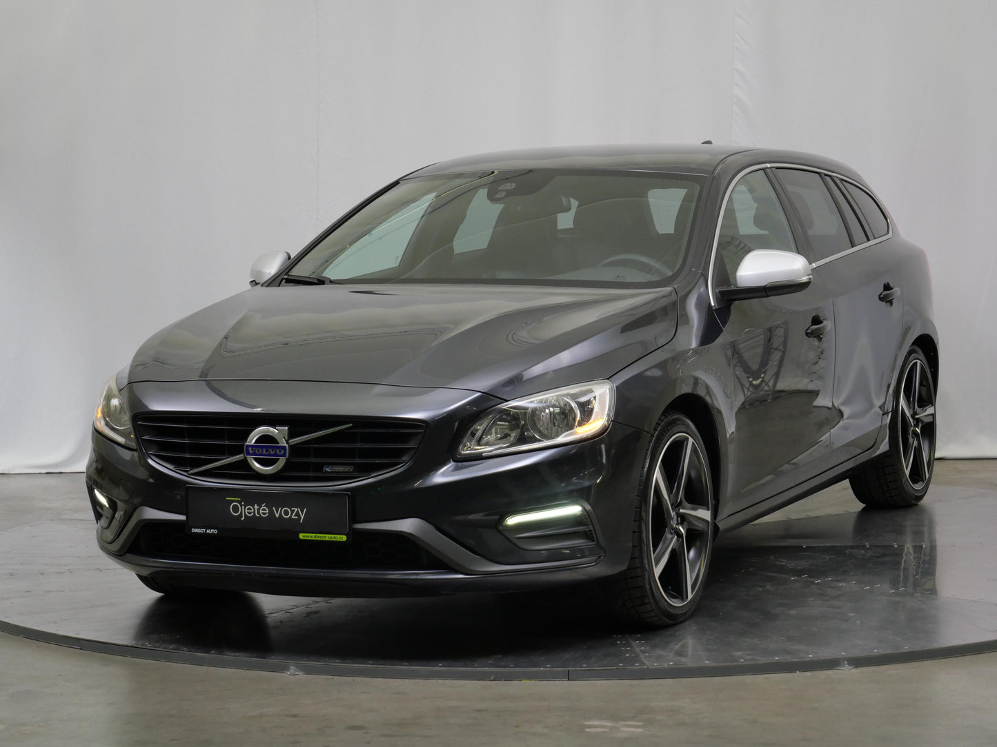 Volvo V60 D4 133 kW Drive-E Summum