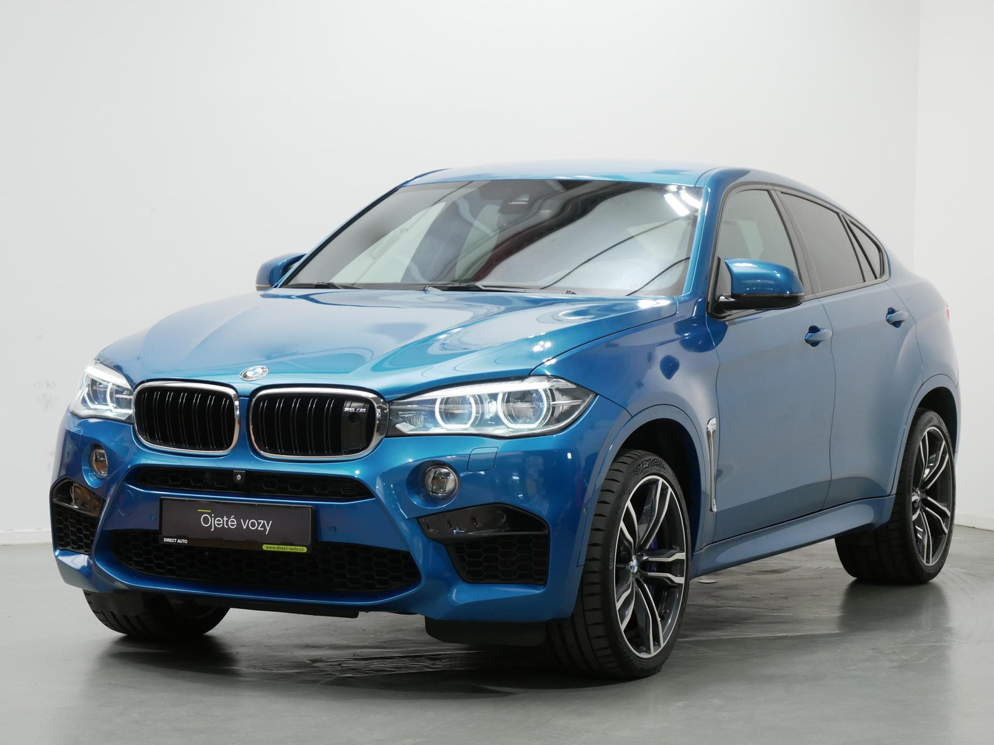 BMW X6 4.4 V8 423 kW M paket