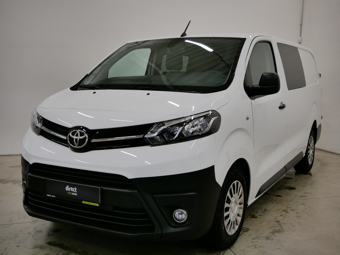 Toyota Proace 2.0 D-4D L3H1 6 míst