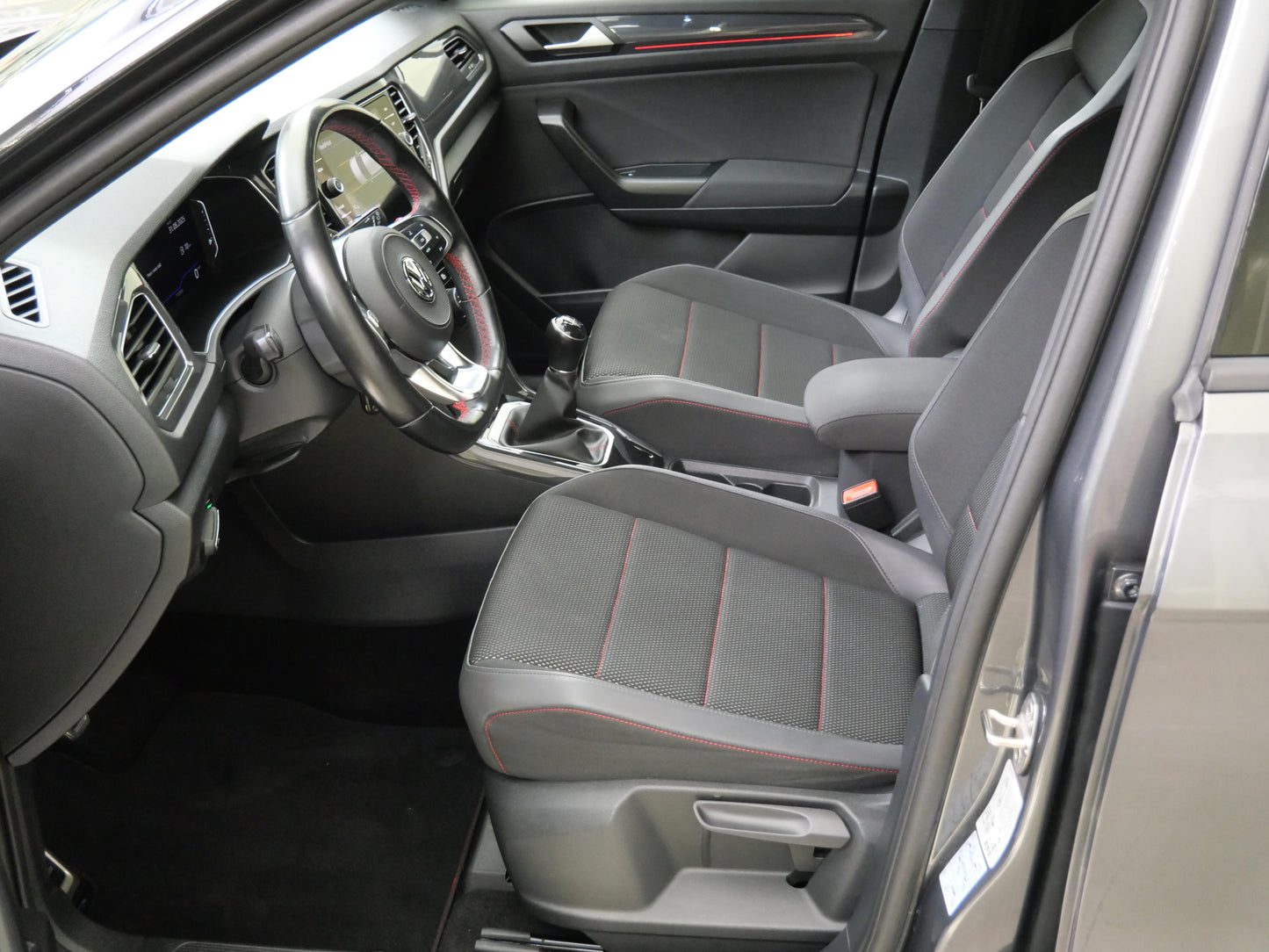 Volkswagen T-Roc 1.5 TSI 110 kW Sport