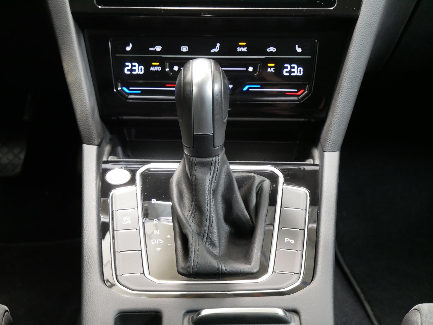 Volkswagen Passat 2.0 TDI 147 kW Elegance