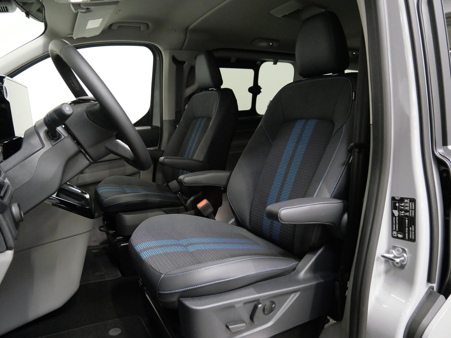 Ford Tourneo Custom 2.0 EcoBlue 125 kW Sport L1