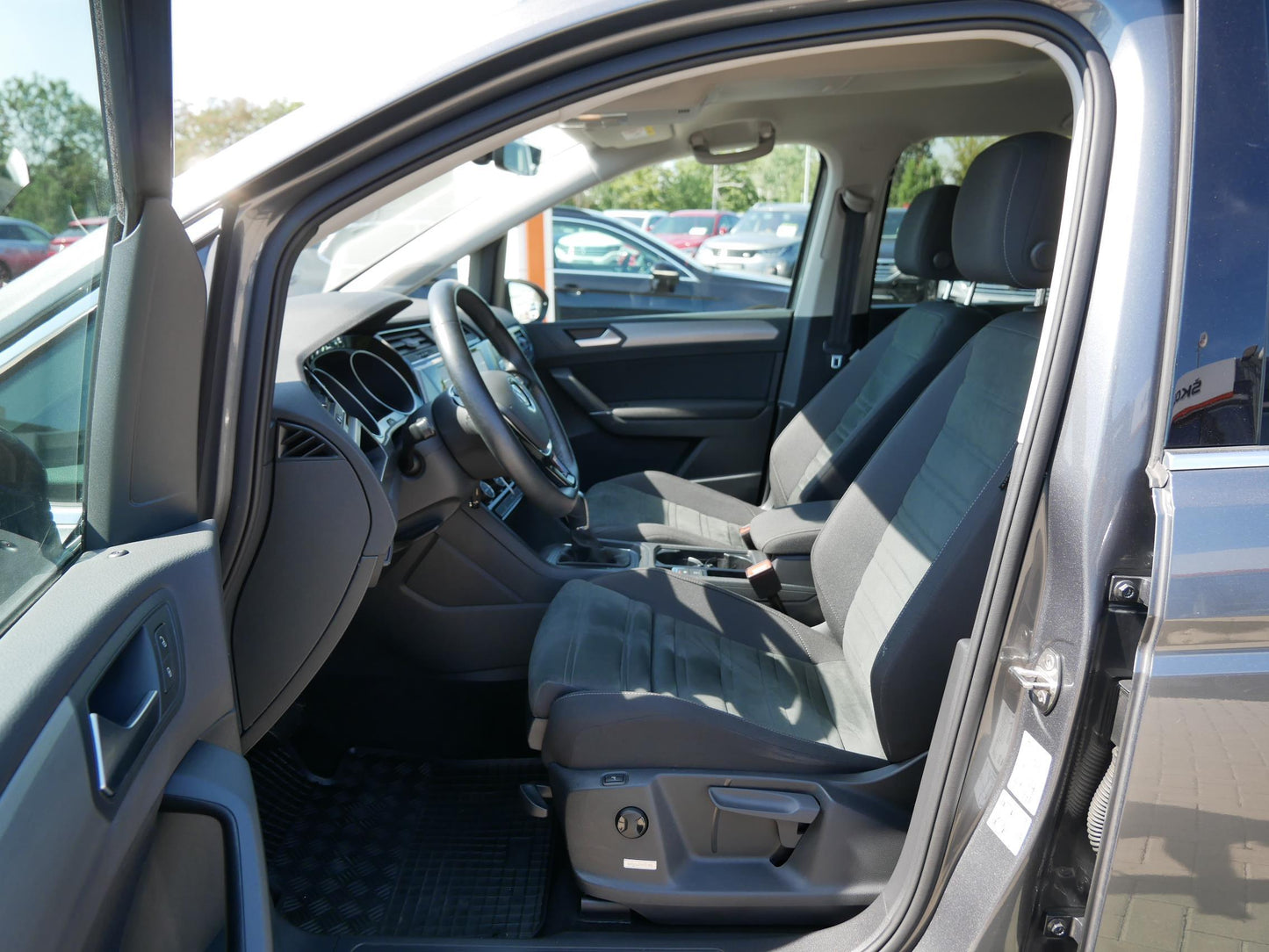 Volkswagen Touran 1.5 TSI 110 kW Maraton Edition