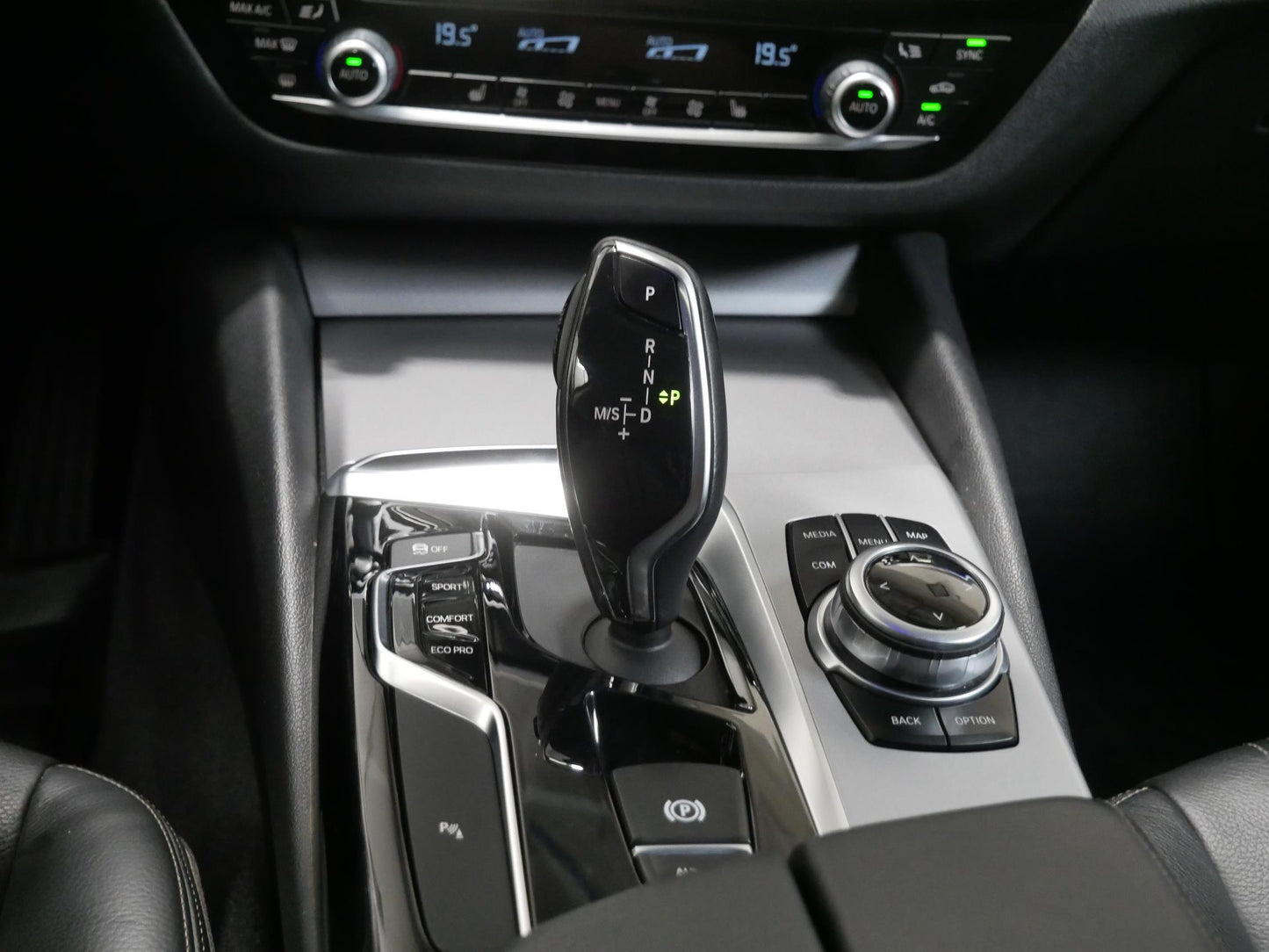 BMW Řada 5 520d xDrive 140 kW