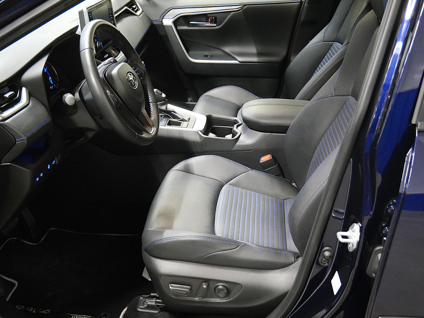 Toyota Rav4 2.5 Hybrid 160 kW Selection