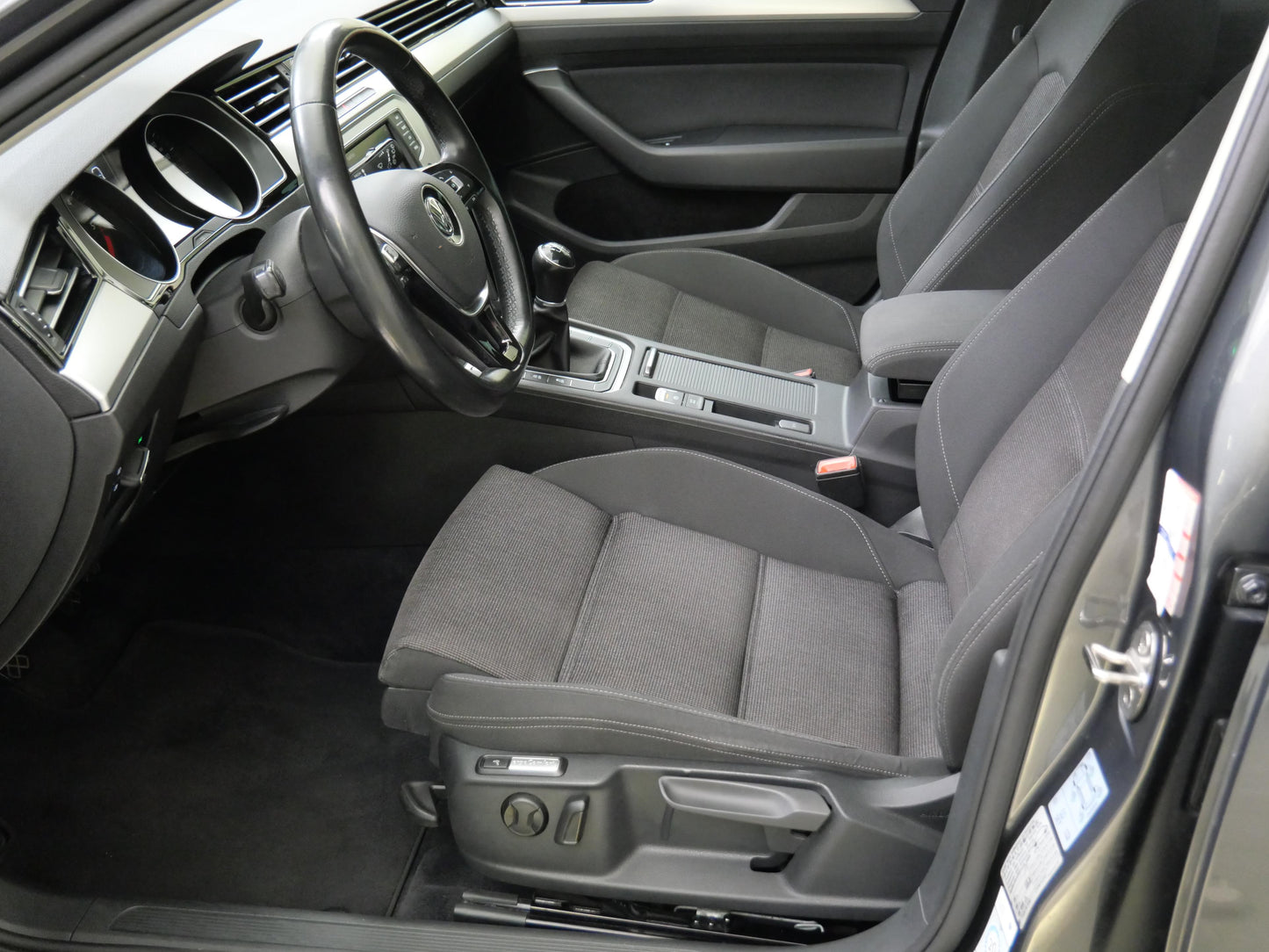 Volkswagen Passat 2.0 TDI 140 kW Comfortline
