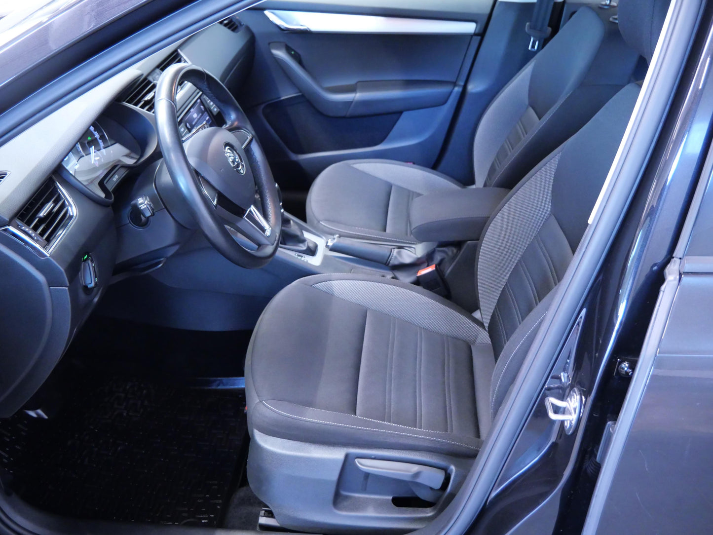 Škoda Octavia 1.6 TDI 85 kW DSG Ambition+