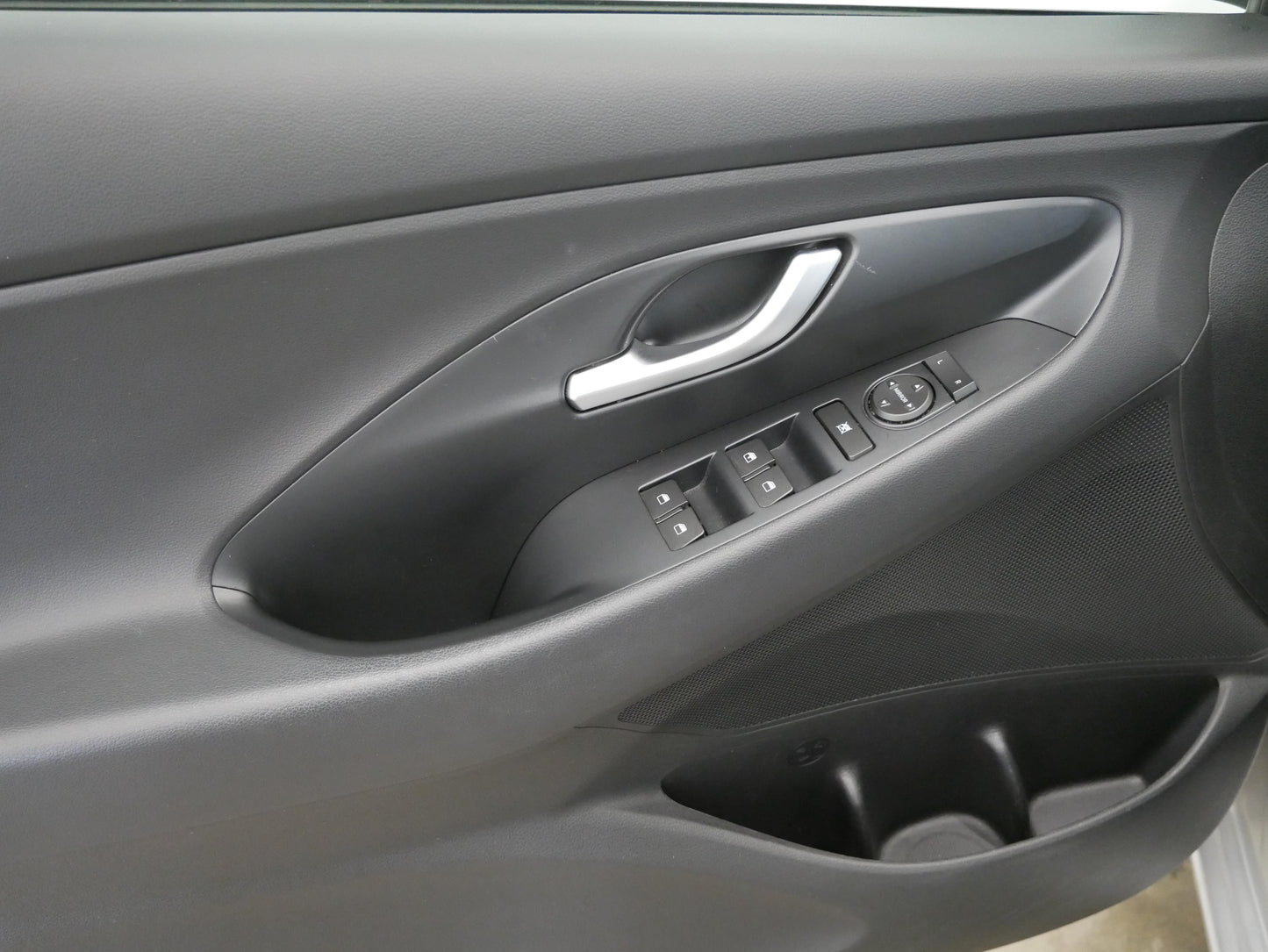 Hyundai i30 1.0 T-GDI 88 kW Trikolor