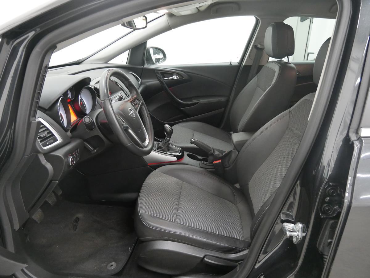 Opel Astra 1.6 CDTi Exclusiv