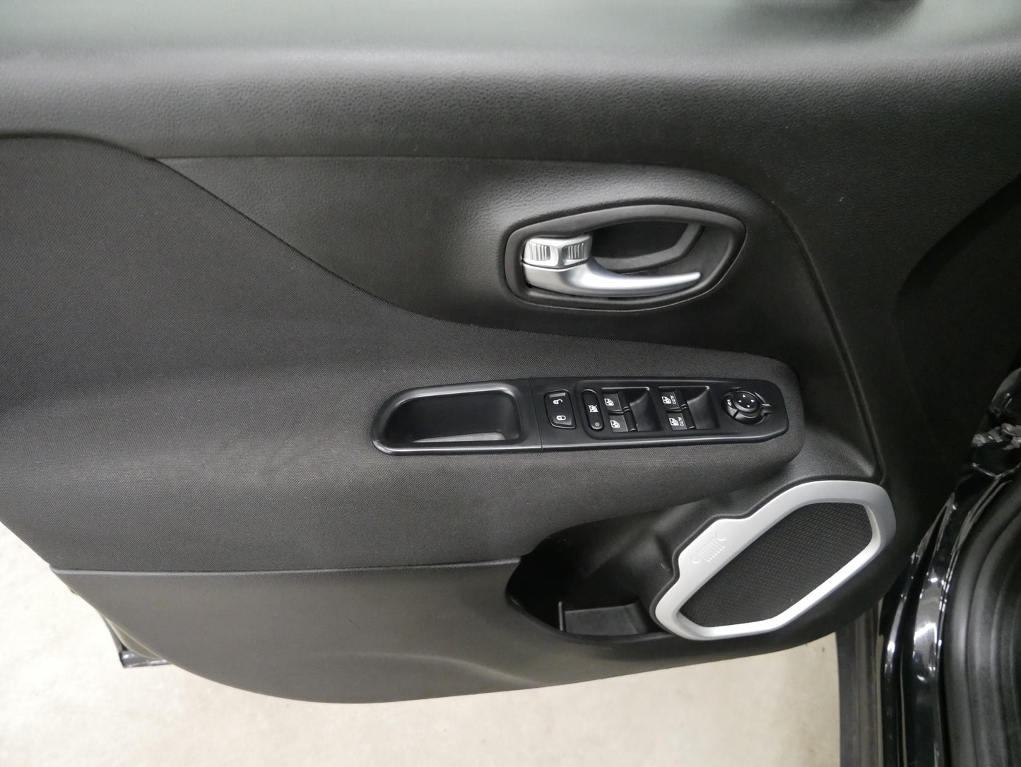 Jeep Renegade 1.4 M-Air 103 kW Longitude