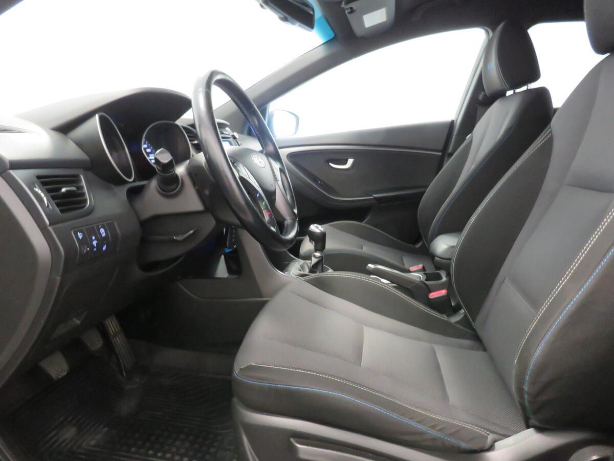 Hyundai i30 1.6 GDI 99KW Czech Edition