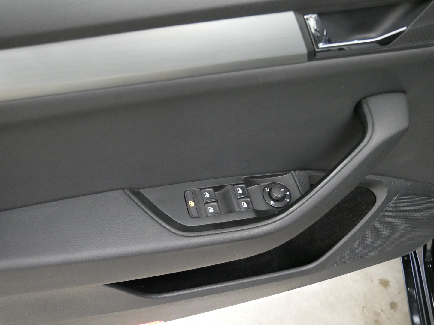Škoda Superb 2.0 TDI 140 kW Ambition