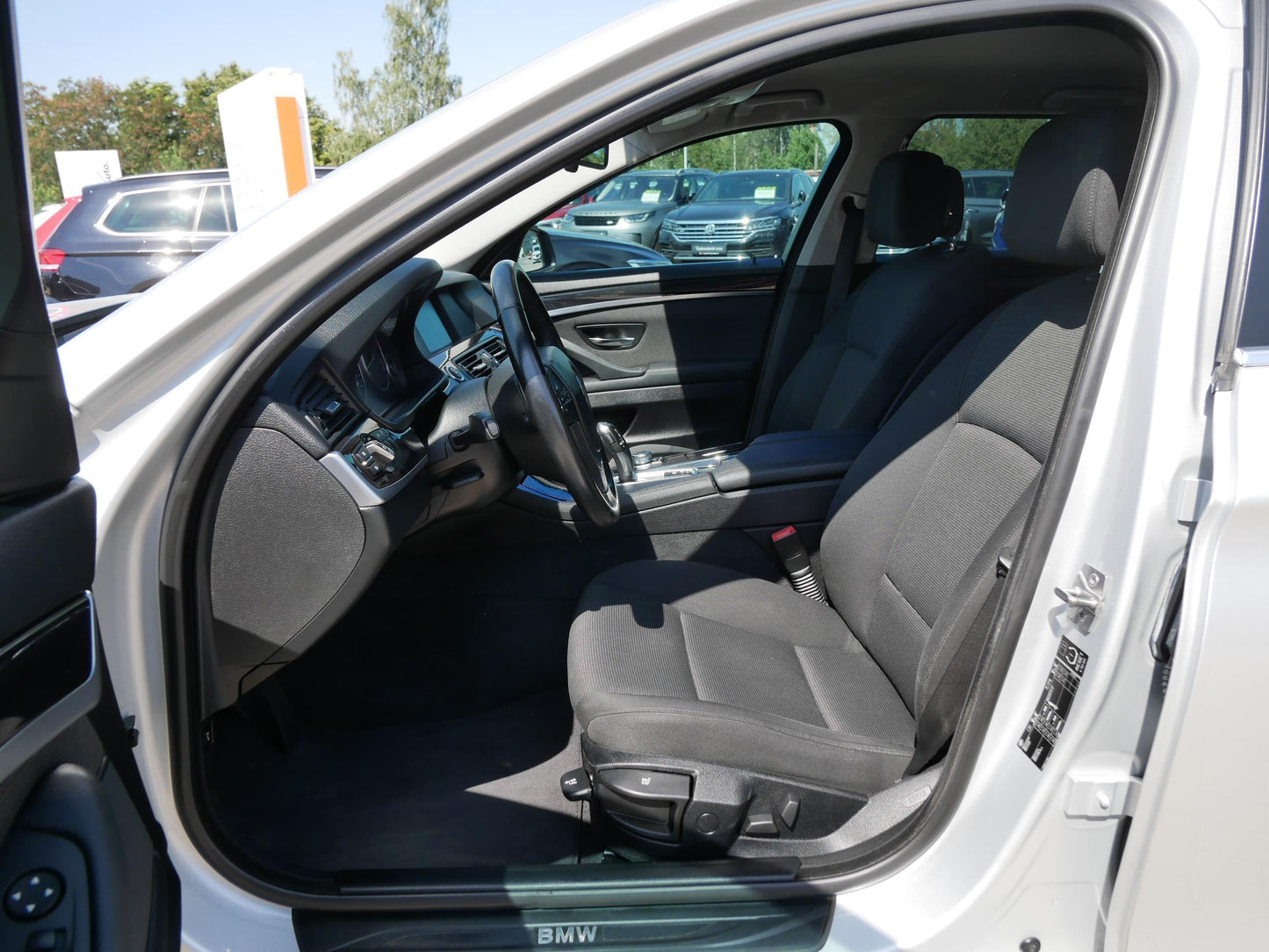 BMW Řada 5 523 i 150 kW