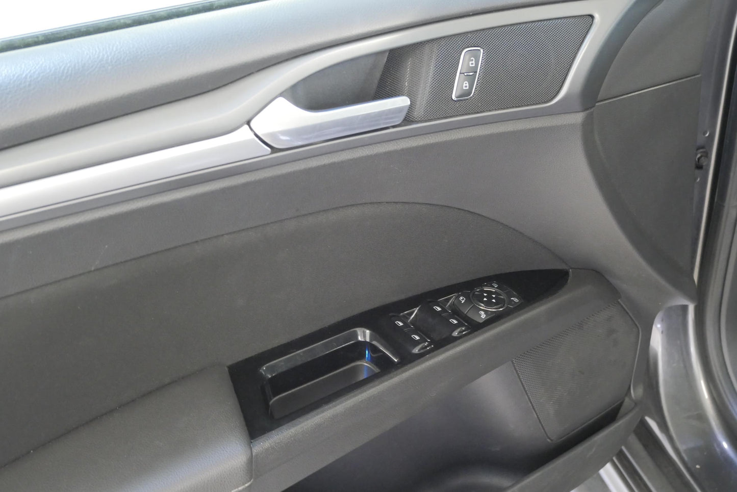 Ford Mondeo 2.0 TDCi 110 kW Titanium