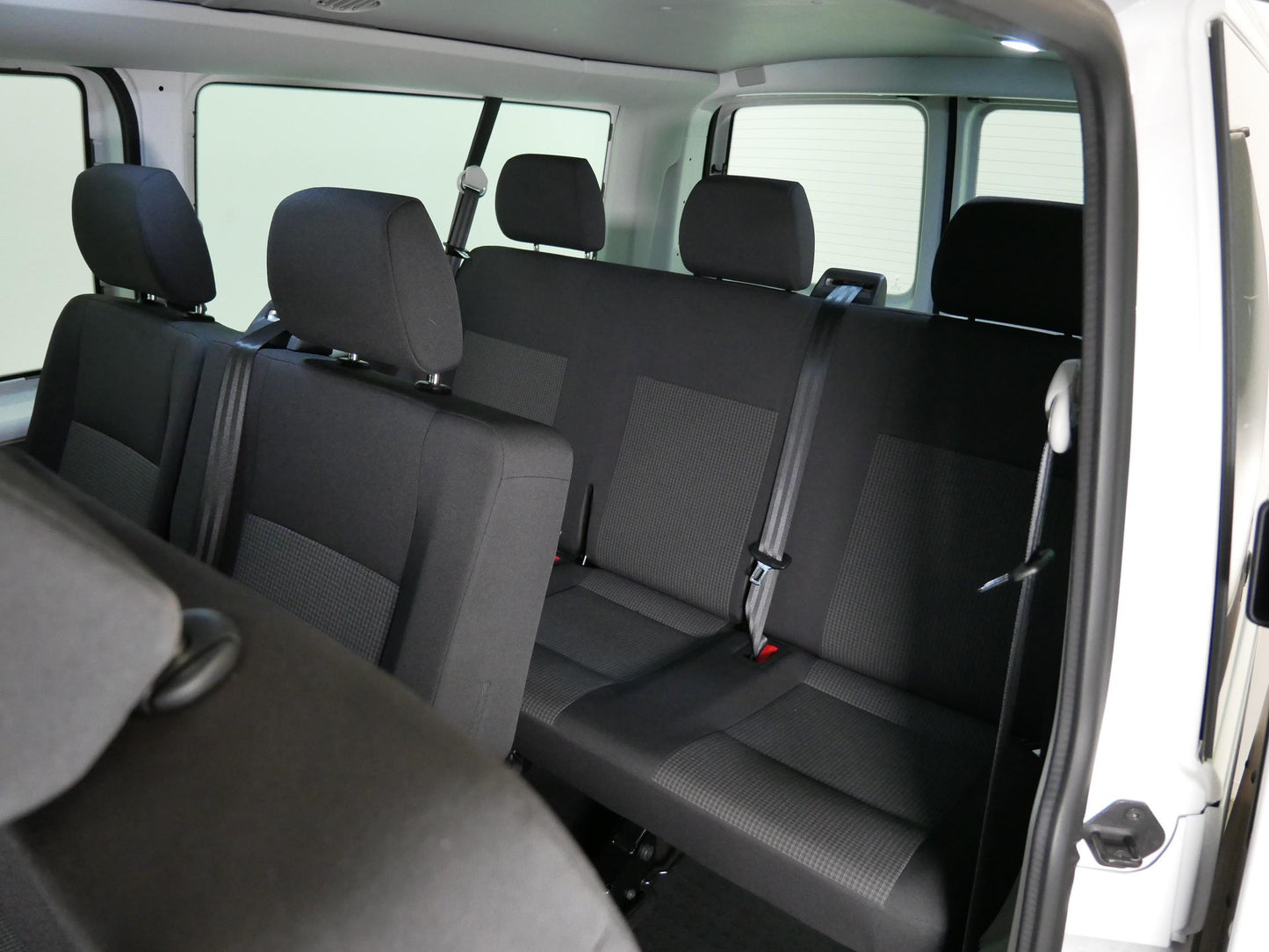 Volkswagen T6.1 2.0 TDI 110 kW Bulli Long