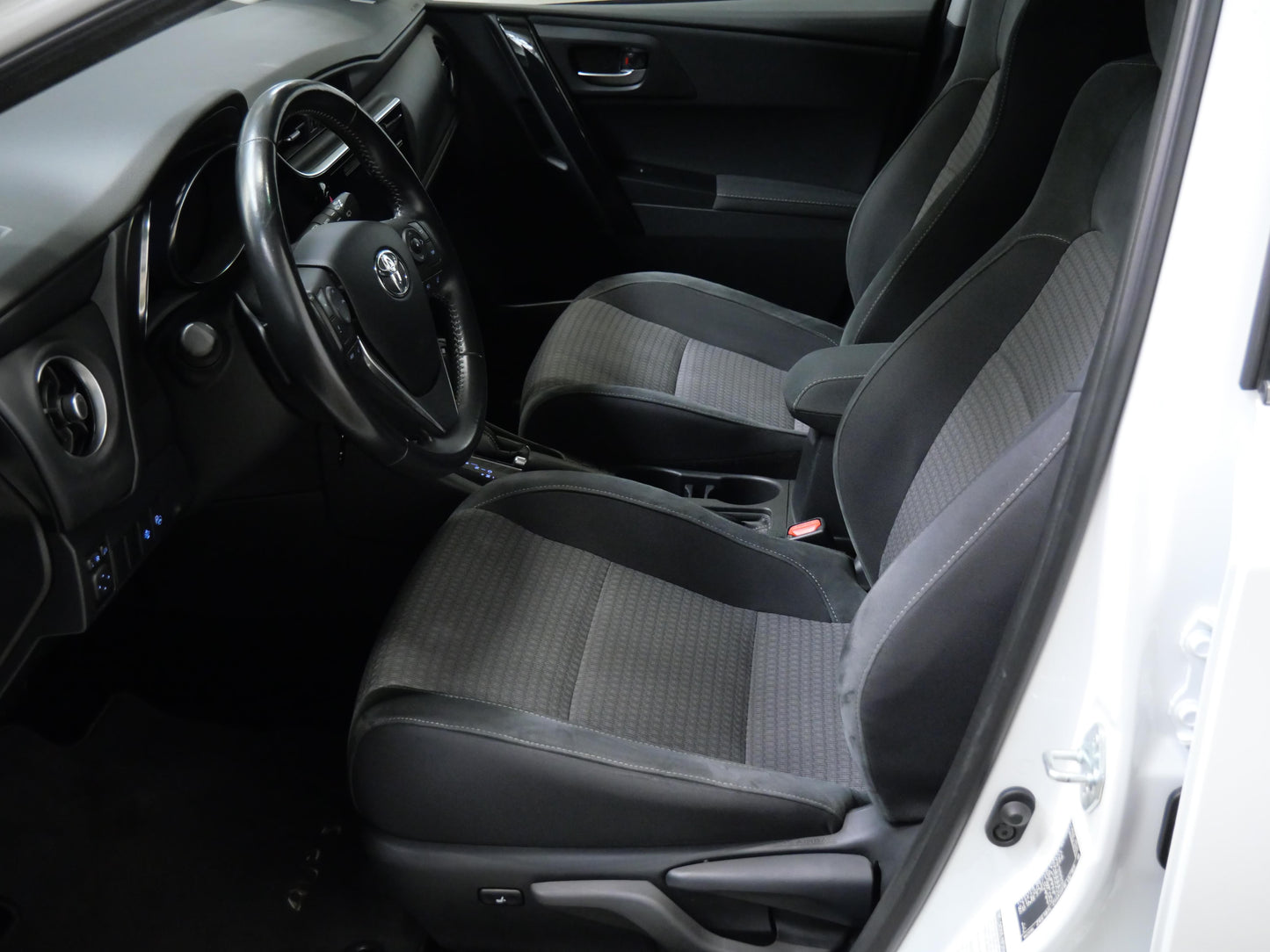 Toyota Auris 1.6 97 kW Active Trend