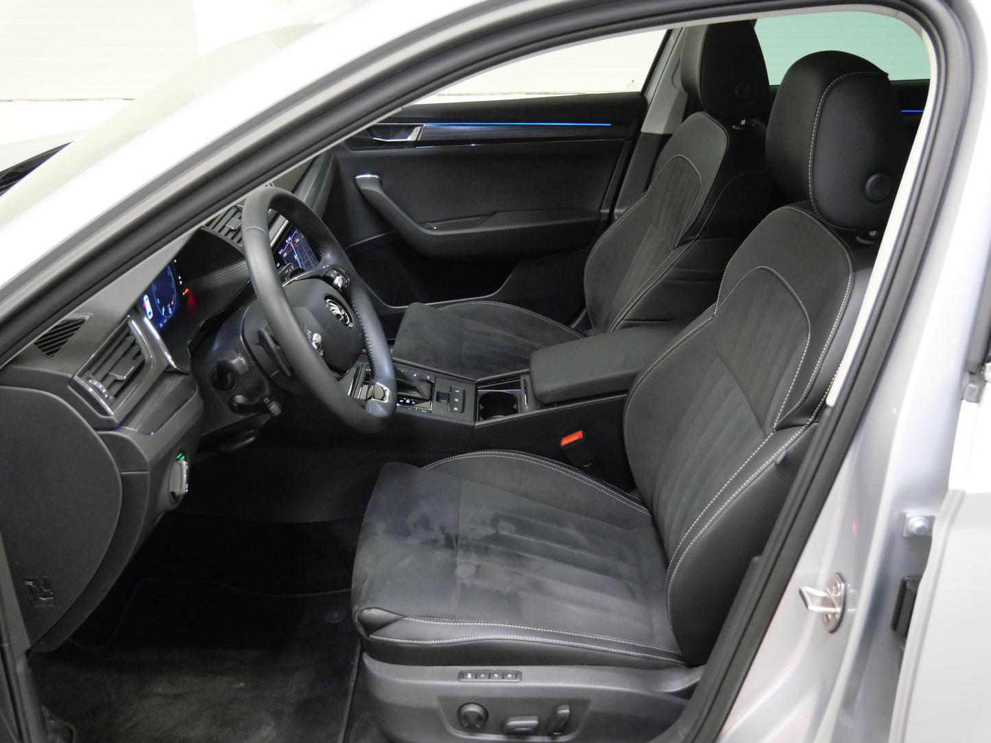 Škoda Superb 2.0 TDI 110 kW Style Plus