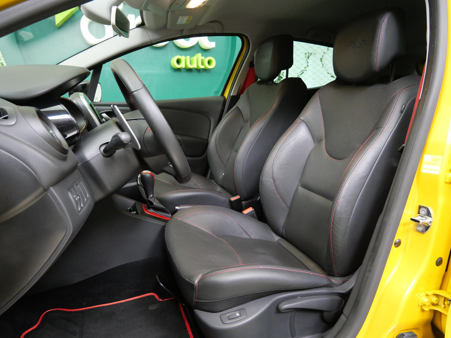 Renault Clio 1.6 Turbo 147 kW R.S.