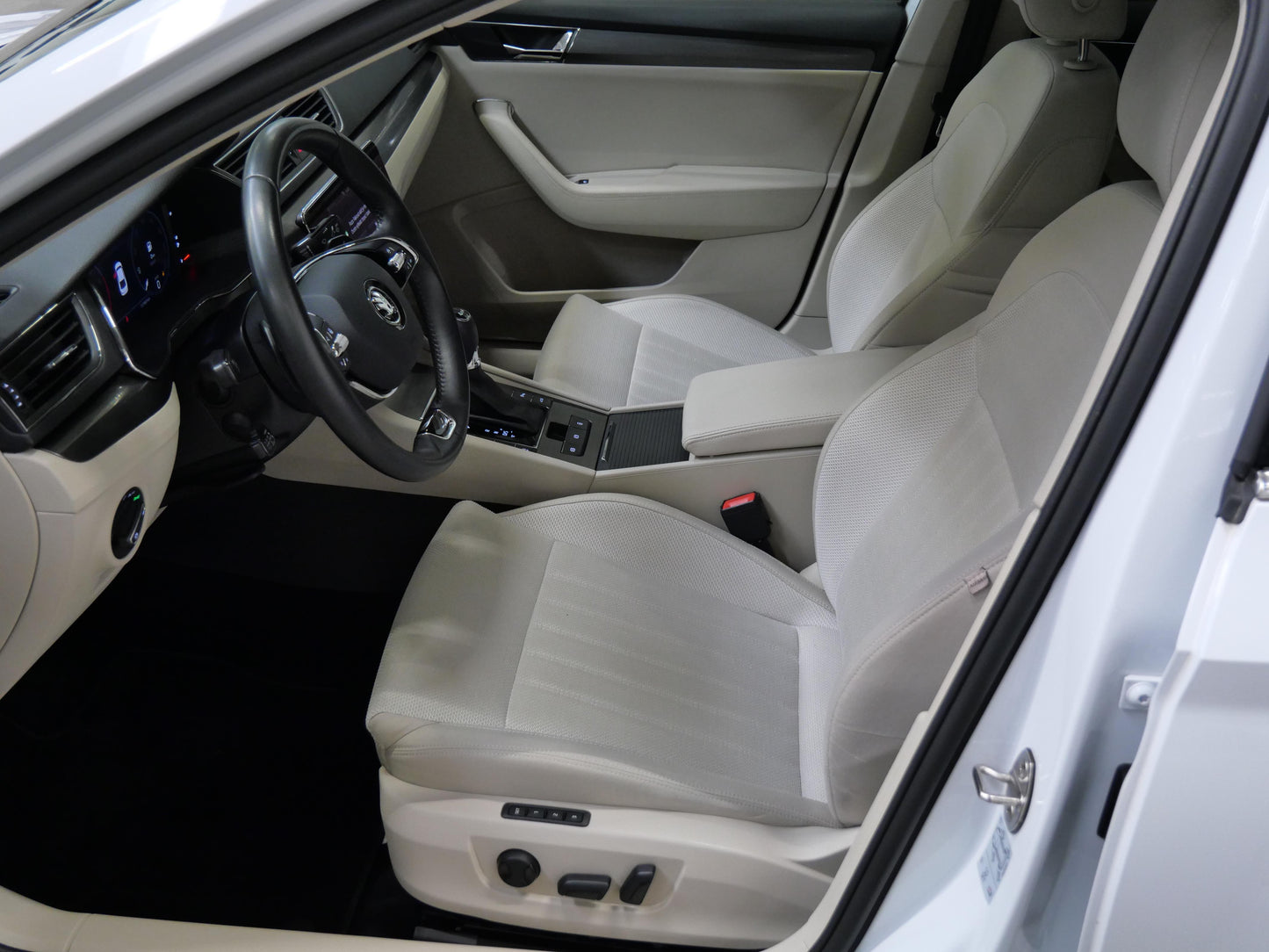Škoda Superb 2.0 TSI 206 kW Style
