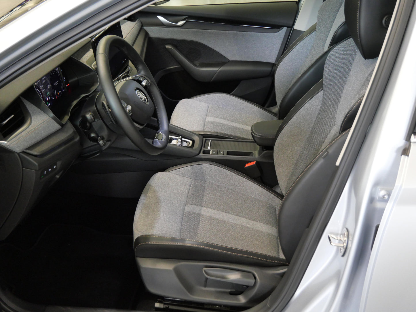 Škoda Octavia 1.5 eTSI 110 kW DSG Selection