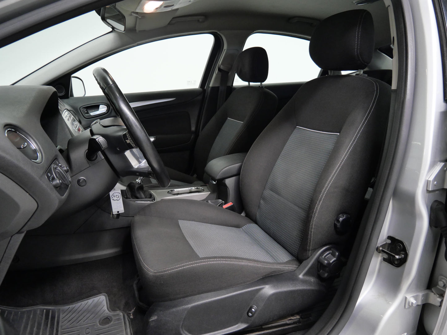 Ford Mondeo 1.8 TDCI 92 kW