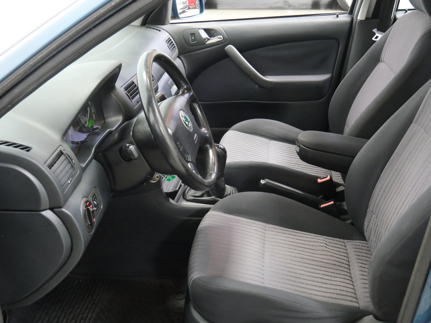 Škoda Octavia 1.8 T 110 kW Ambiente