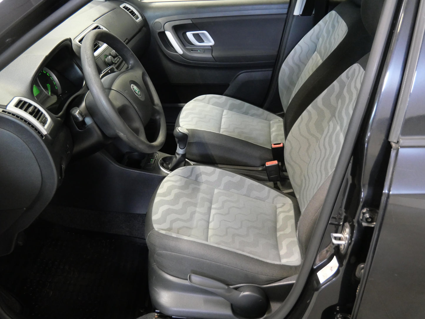 Škoda Fabia 1.2 HTP 44 kW Ambiente