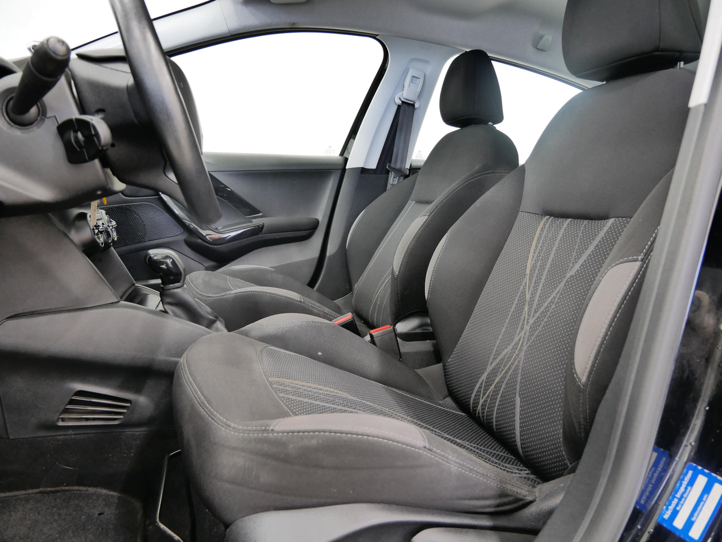 Peugeot 208 1.2 VTi 60 kW Active