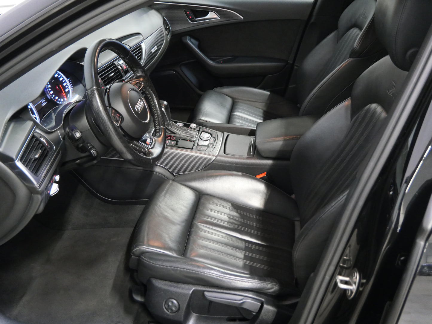 Audi A6 3.0 BiTDI 240 kW 4x4 S line