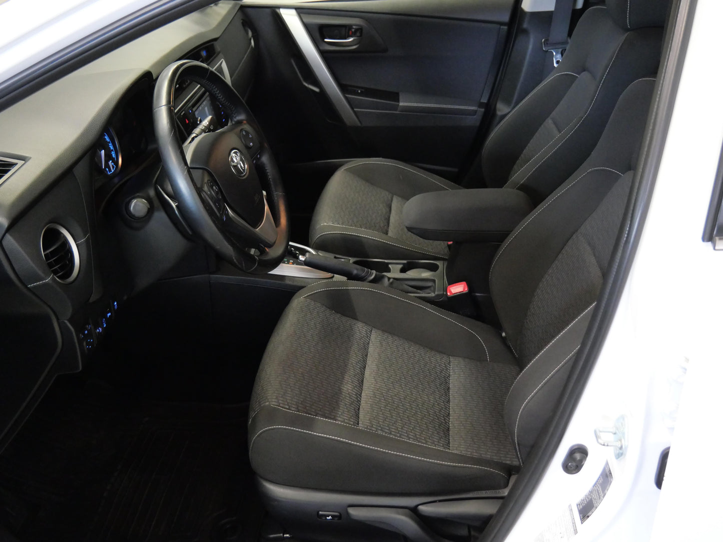 Toyota Auris 1.6i 97 kW Valvematic