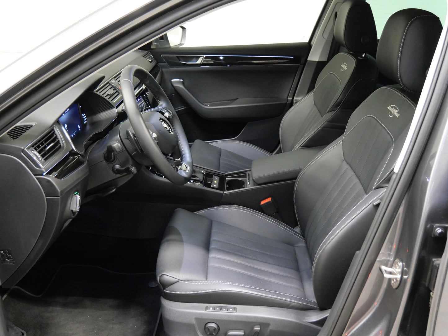 ŠKODA Superb 2.0 TDI 147 kW L&K