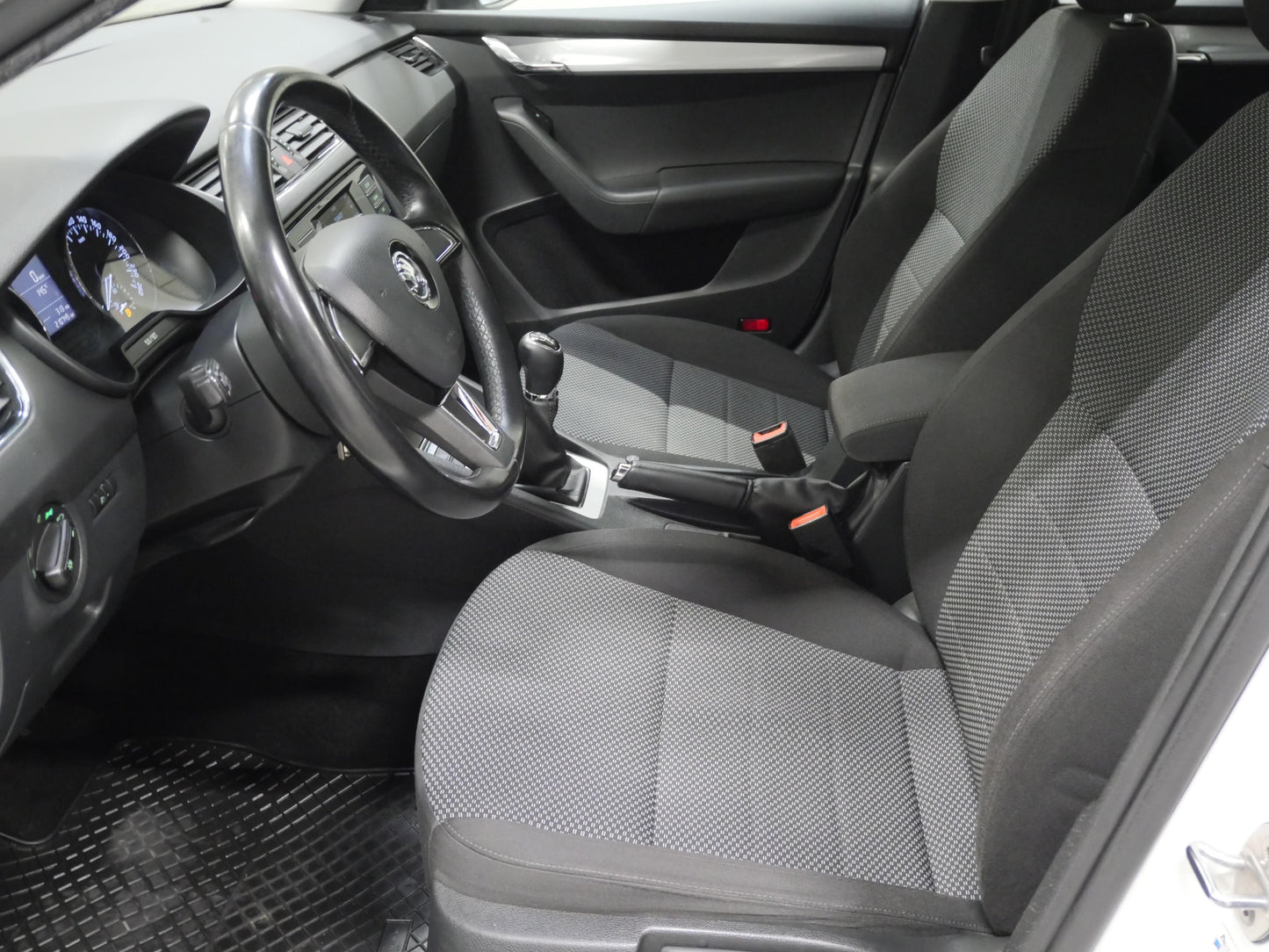 Škoda Octavia 1.6 TDI 81 kW Ambition