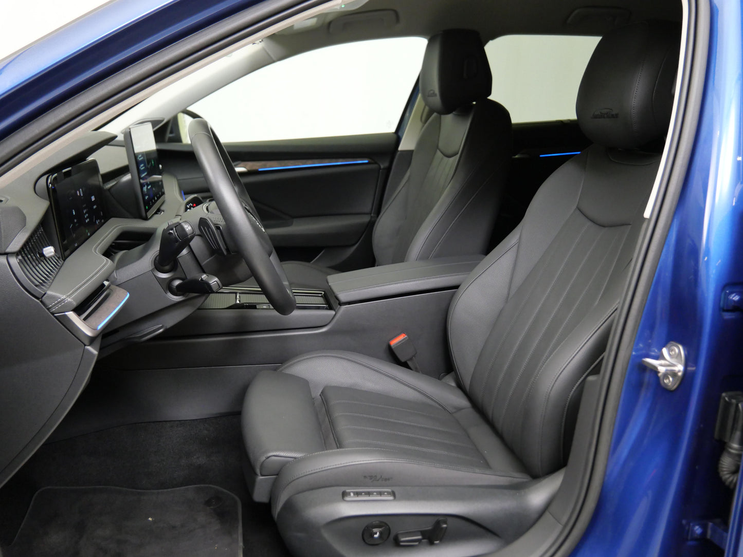 ŠKODA Superb 2.0 TDI 142 kW L&K