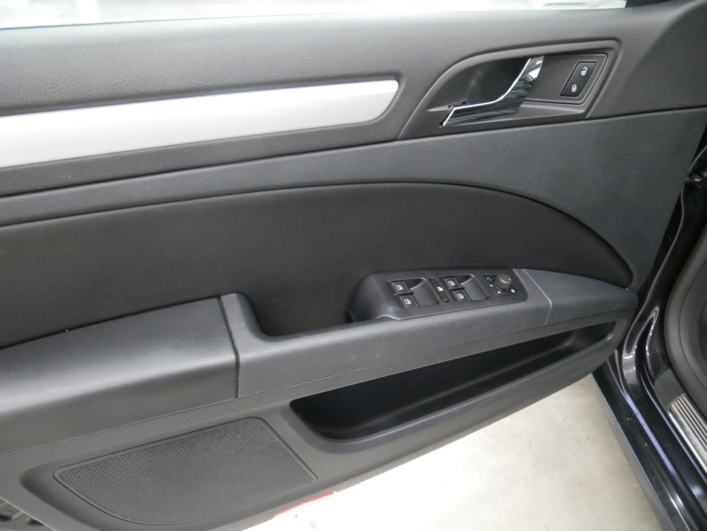 Škoda Superb 1.6 TDI 77 kW Elegance