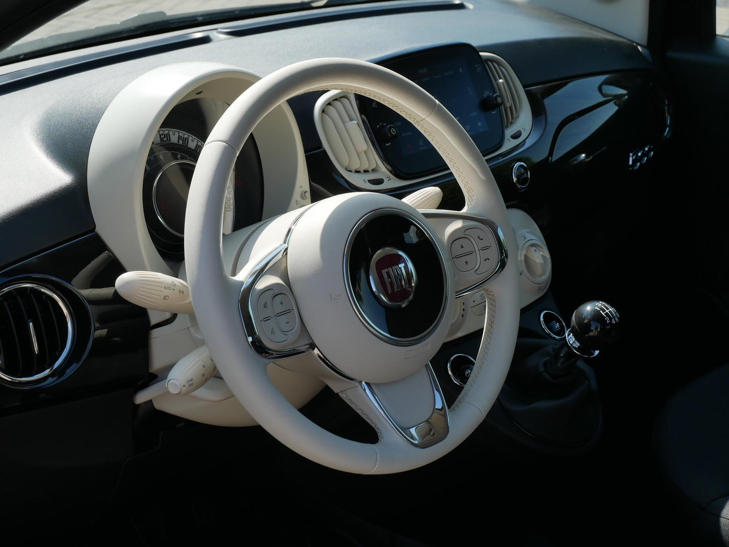 Fiat 500 1.0 BSG 51 kW