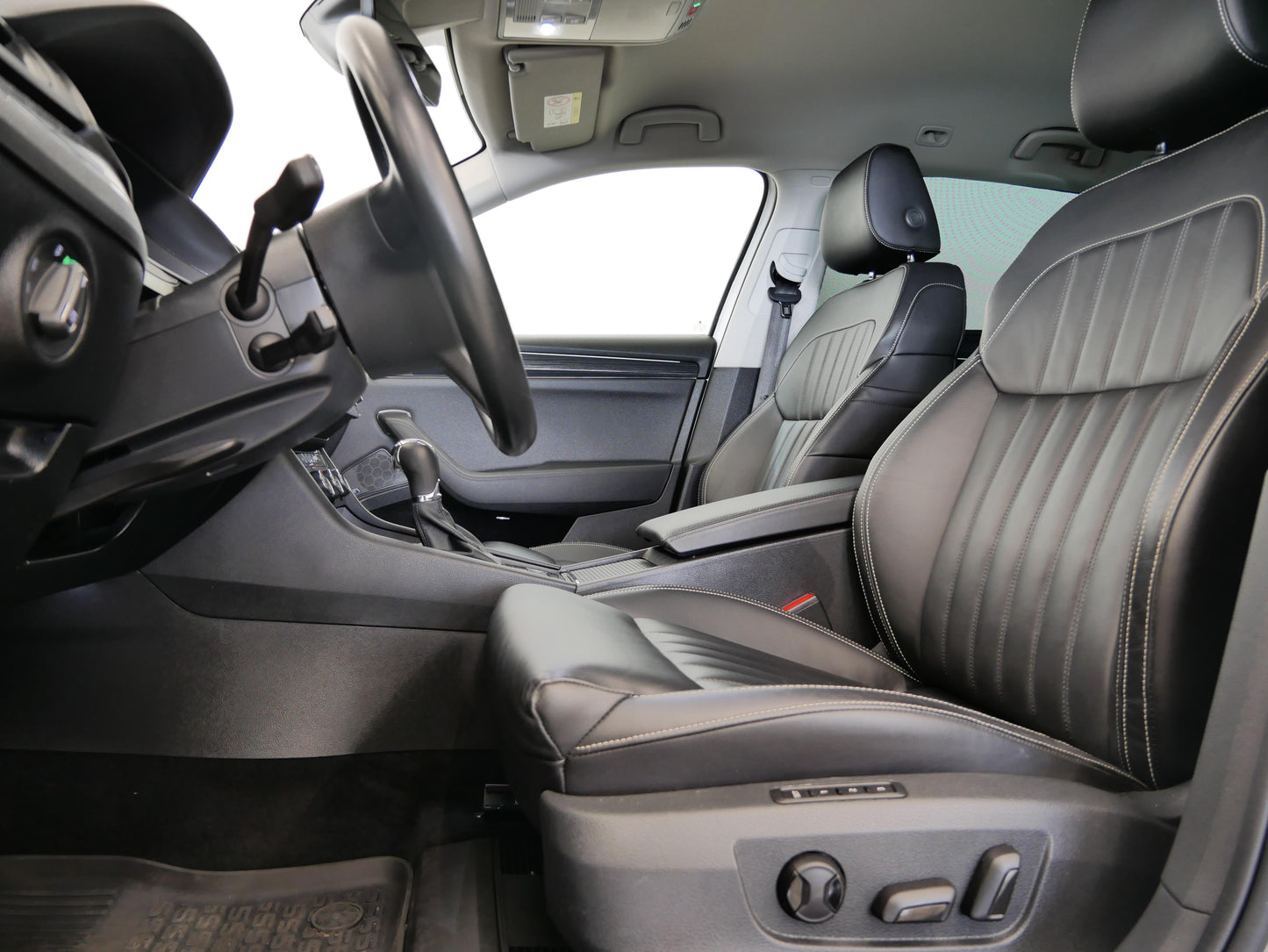 Škoda Superb 2.0 TDI 140 kW Style Business