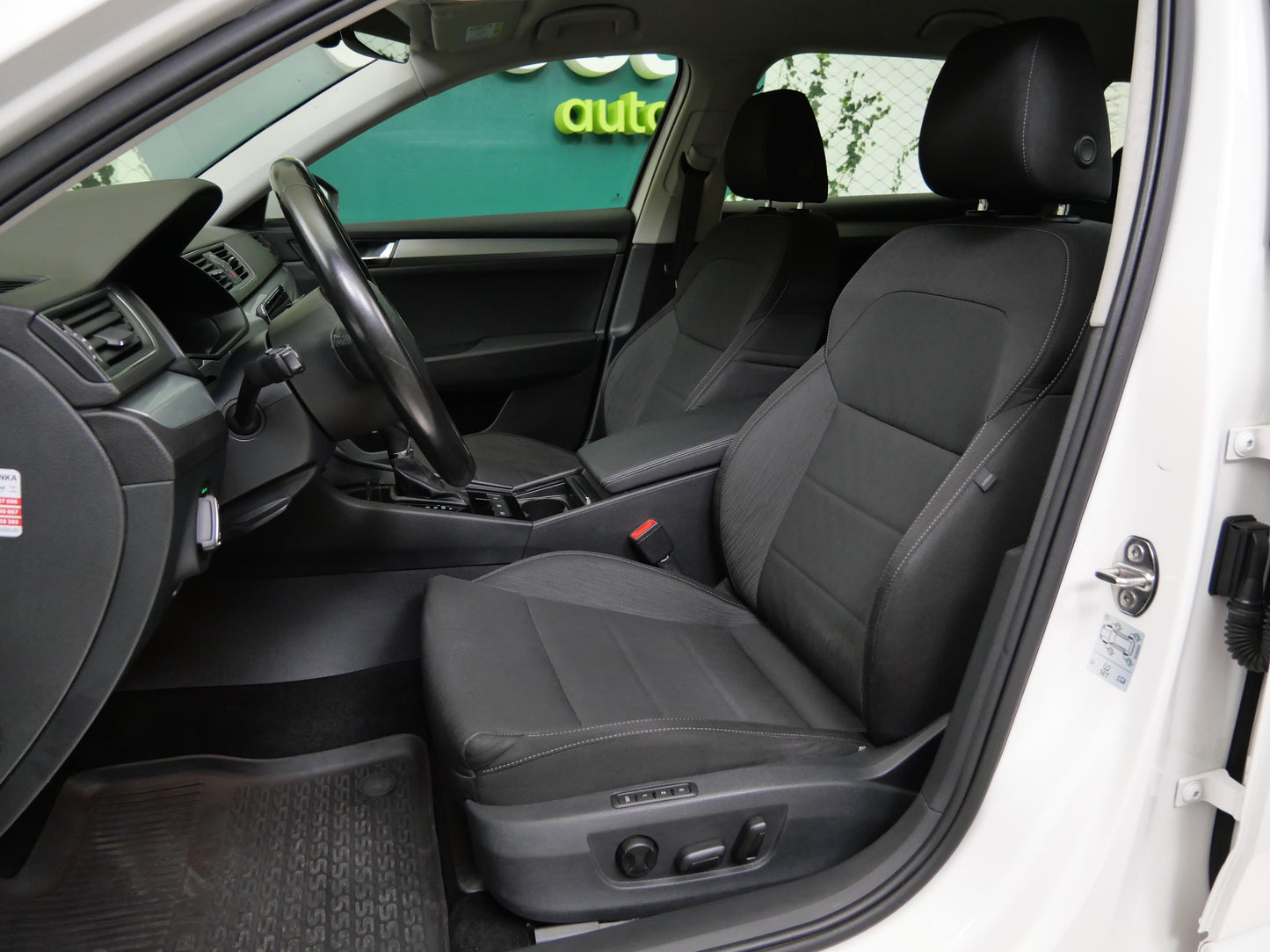 Škoda Superb 2.0 TDI 110 kW Ambition Plus