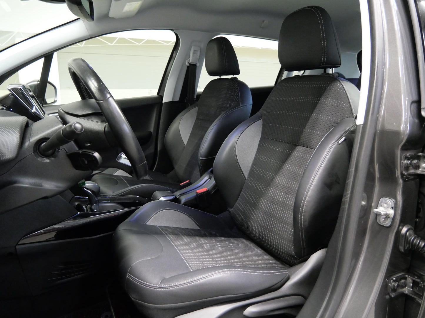 Peugeot 2008 1.2 PureTECH 81 kW Allure