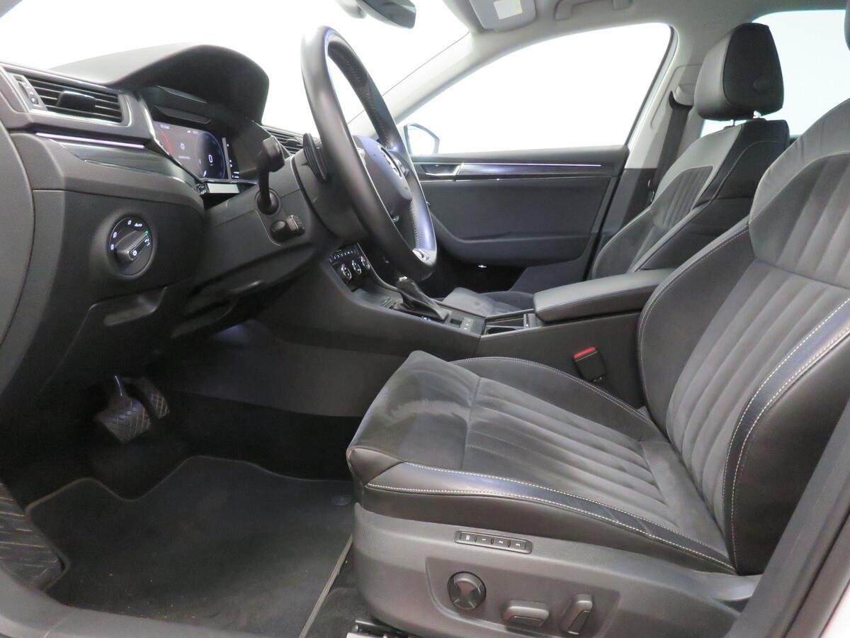 Škoda Superb 2.0 TDI 110 kW DSG Style Plus