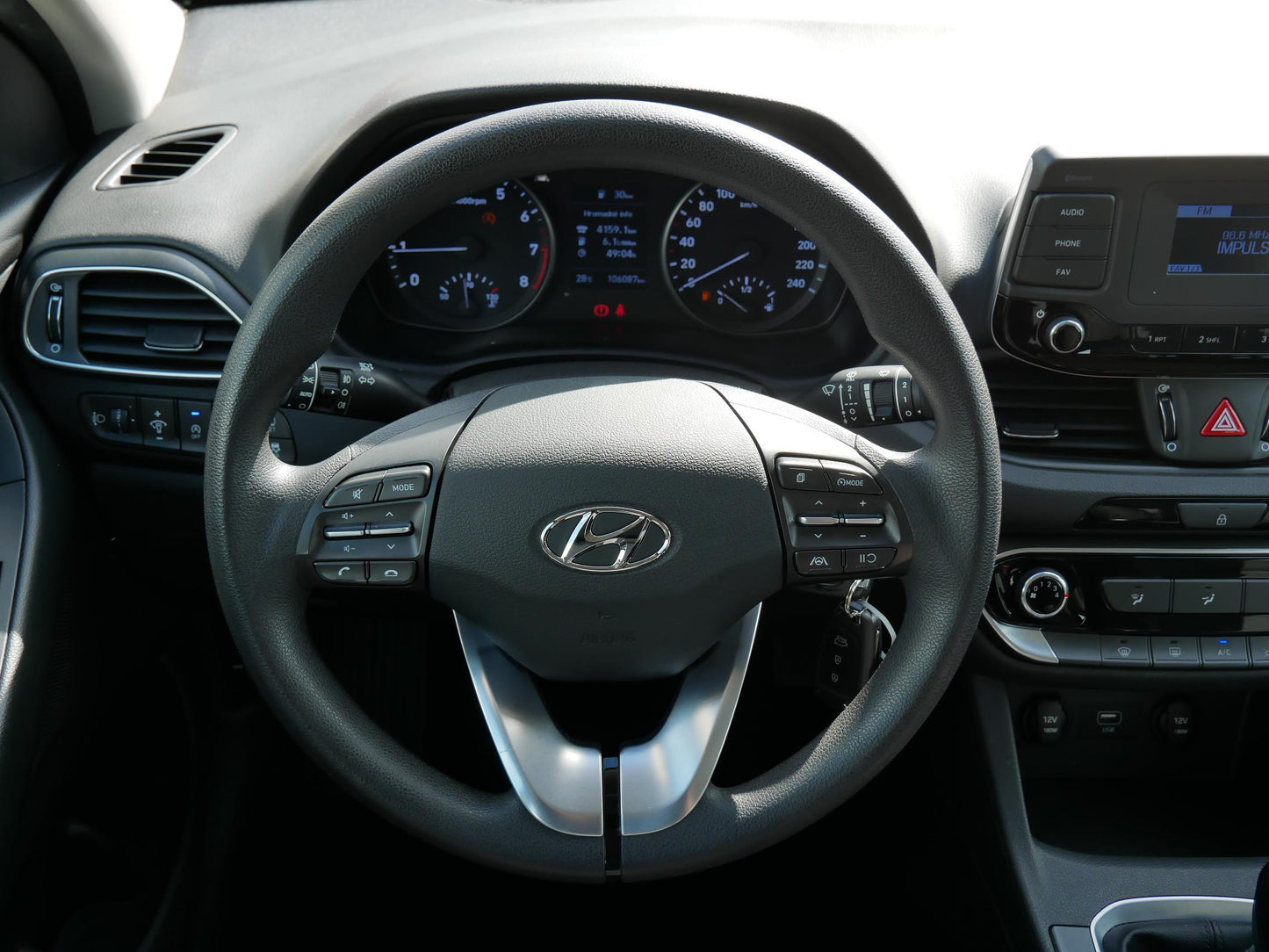 Hyundai i30 1.0 T-GDI 88 kW Start Plus