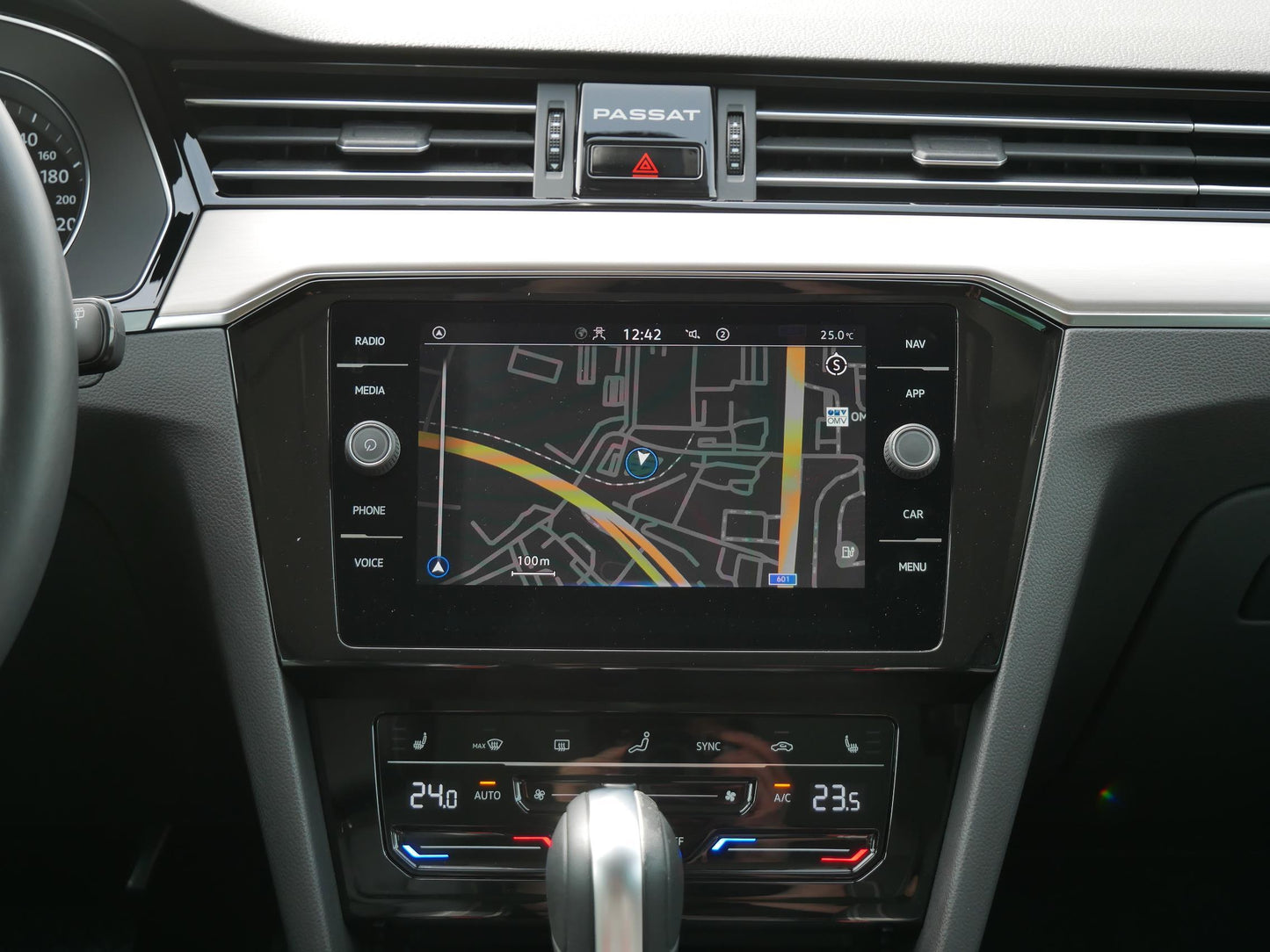 Volkswagen Passat 2.0 TDI 110 kW Elegance