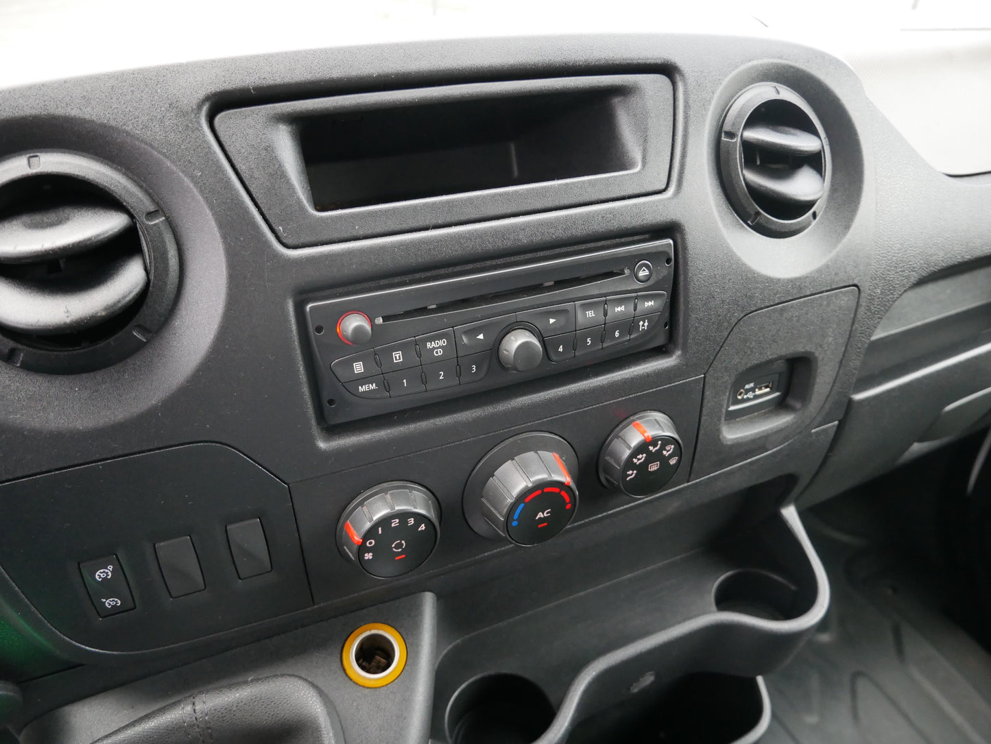 Renault Master 2.3dCi L3H2