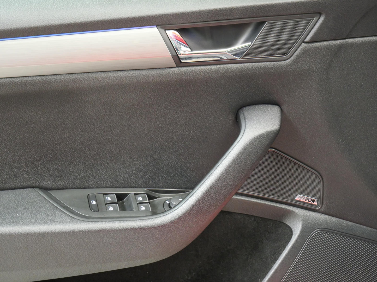 Škoda Superb 2.0 TDI 110 kW Style