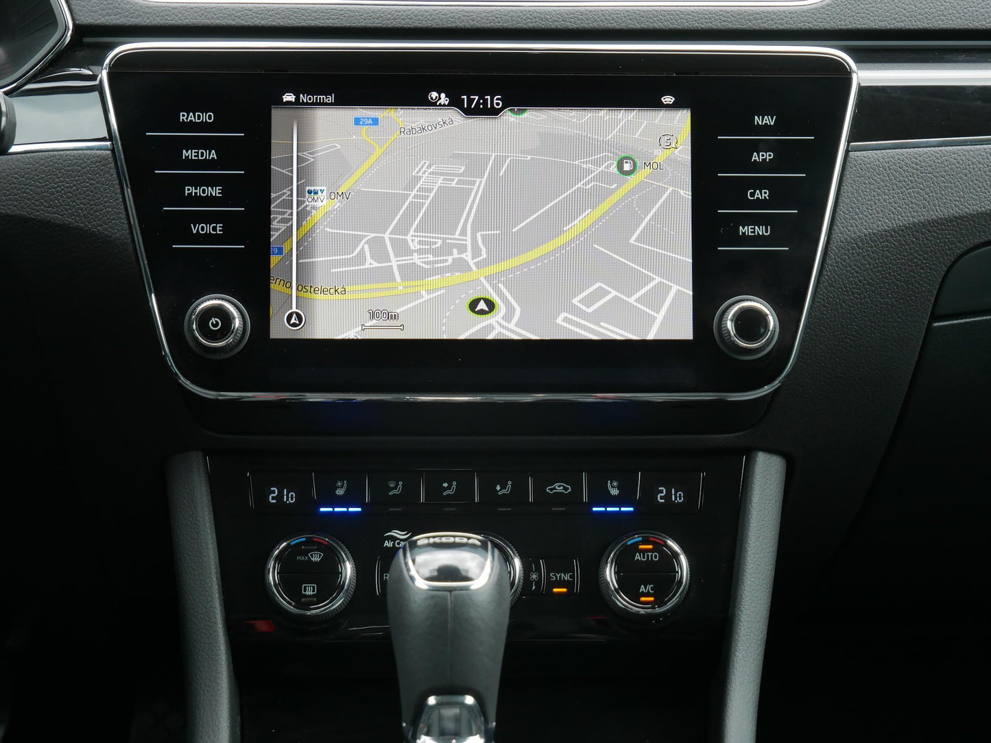 Škoda Superb 2.0 TDI 147 kW L&K
