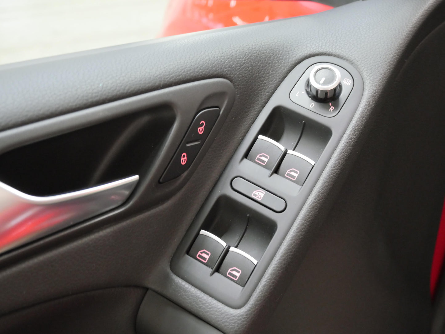 Volkswagen Golf GTI 2.0 TSI 155 kW