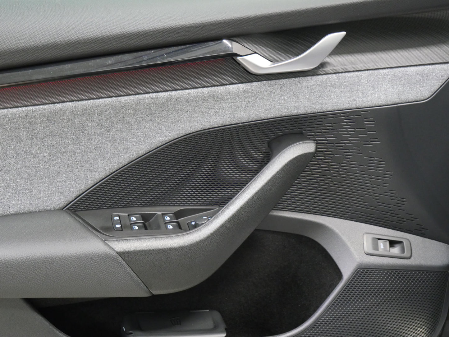 Škoda Octavia 1.5 eTSI 110 kW Top Selection