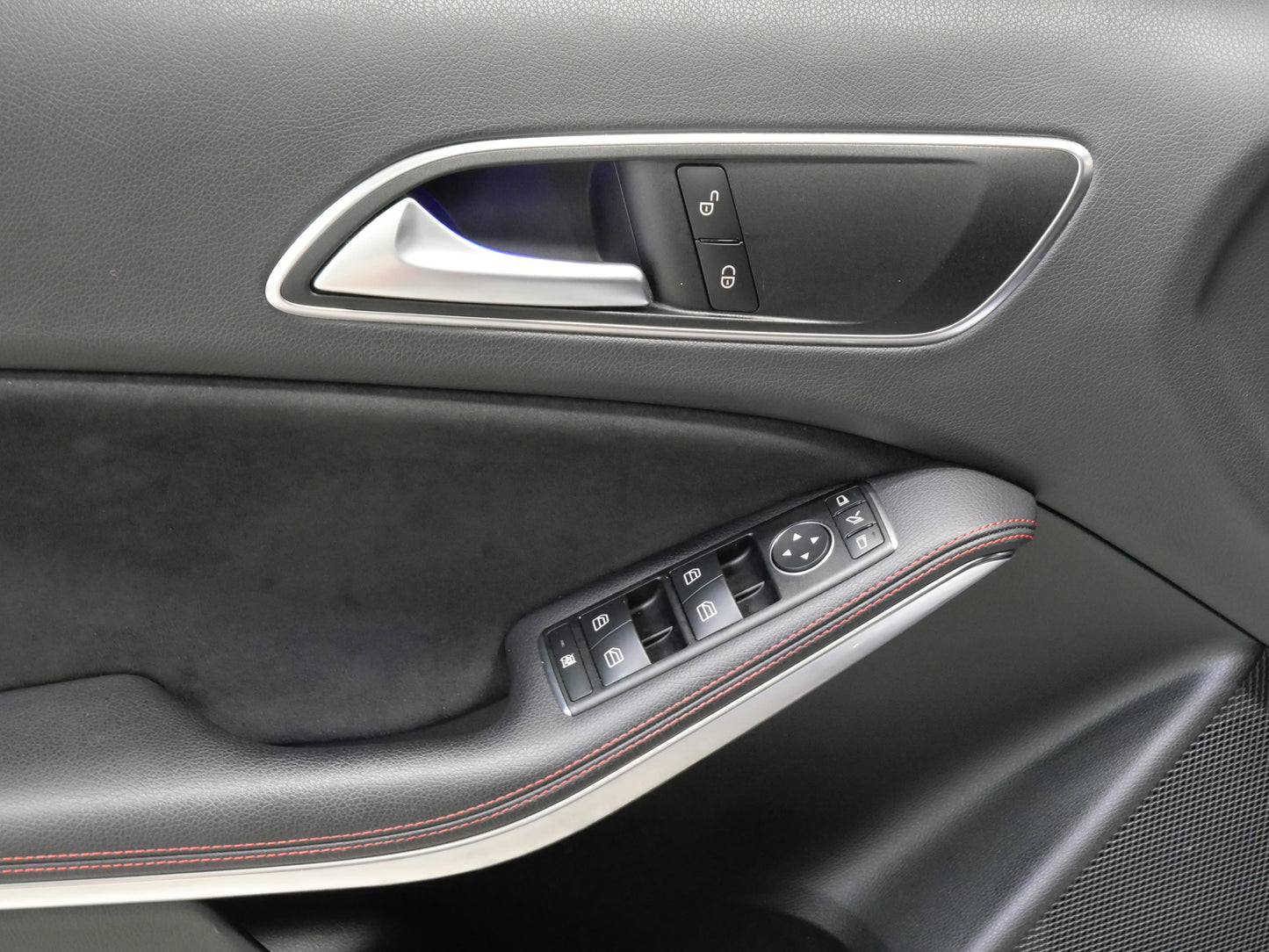 Mercedes-Benz Třídy A 45 AMG 280 kW 4Matic