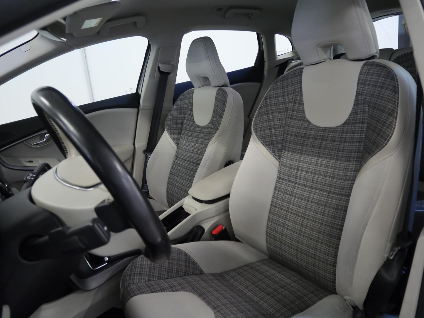 Volvo V40 D3 110 kW Momentum