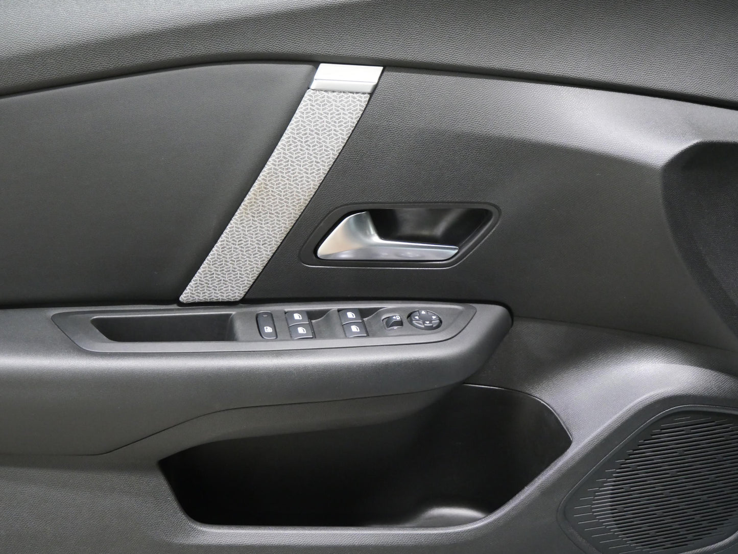 Citroën C4 1.2 Puretech 96 kW Shine